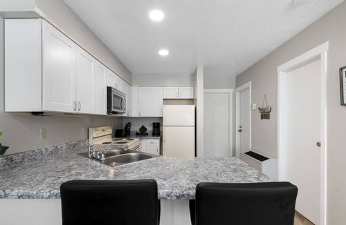 Wolf Creek Condo | Relaxing, cabin-style, two-story Eden condo