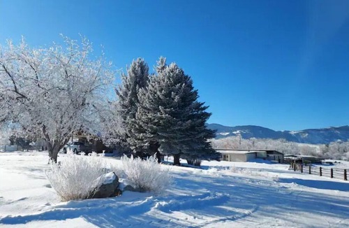 Dayton House | Relaxing Mountain view, 5 bdr sleeps 11, 4400 sqft