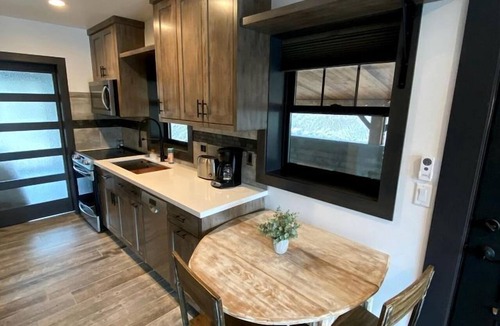 Alpine Cabin | Remodeled Cabin with Pool Table and Hot-Tub in Wyoming