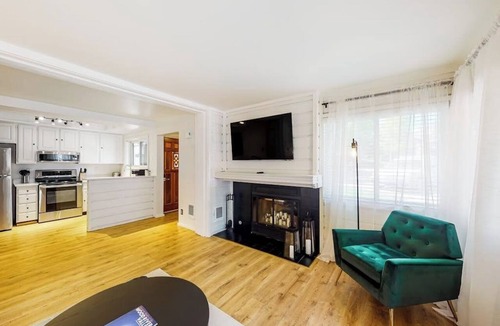 Elkhorn Village Condo | Resort condo with shared pool & hot tub - minutes from hiking, skiing, & dining