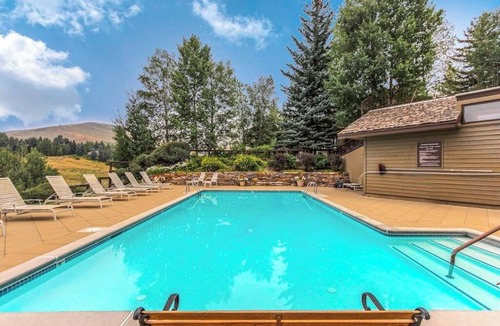 Elkhorn Village Condo | Resort condo with shared pool & hot tub - minutes from hiking, skiing, & dining