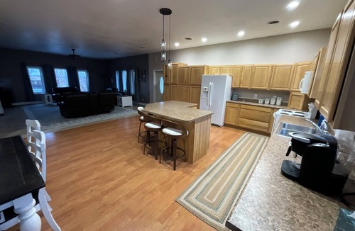 Nashua House | RIVER RIDGE RETREAT! Private, lots of parking, game room, garage. Spacious.