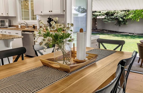 Idaho Falls House | RIVER WALK: View of Snake River Close to Idaho Falls Greenbelt Trail Hot Tub Fenced Yard