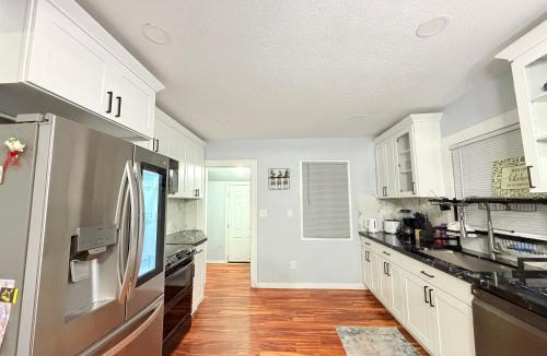 Tukwila Apartment | RiverFront Cottage House for Salmon yearly Fall