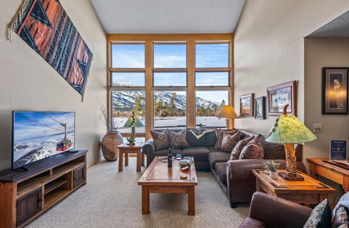 Moose Wilson Road Villa | RMR: Greyling 4513 Condo in The AspensWilsonWY