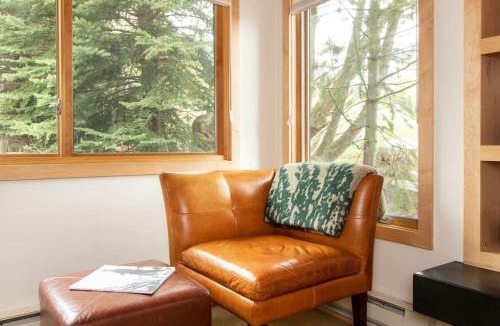 Teton Village Apartment | RMR: La Choumine 2 Condo in Teton Village Steps from the Mountain