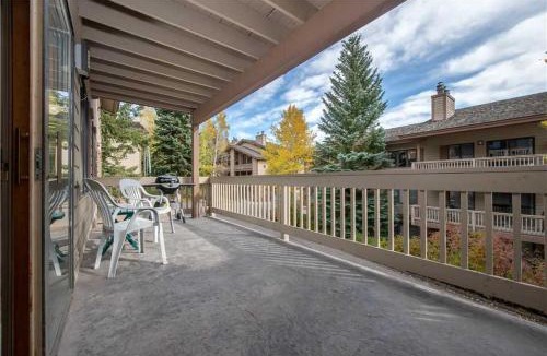 Teton Village Apartment | RMR: Teewinot A2 Condo in Teton Village