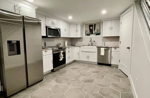 Holladay House | Road to Olympus 4BR House with 2 kitchens, 2 laundries, 2 driveways, 2 entrances
