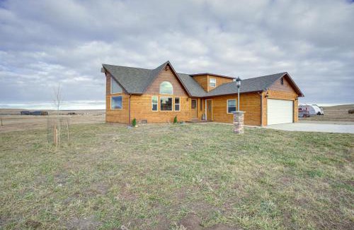 Roberts House | Roberts Home w/Western Decor & Mountain Views!
