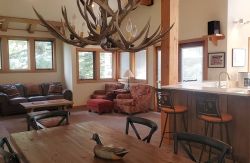 Warm Springs House | Sage Haven Welcomes EIGHT to TEN Guests. Let the Sun Valley Adventures Begin!