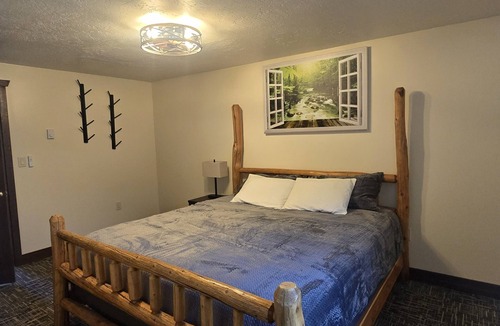 Thayne Cabin | Salt River Lodge
