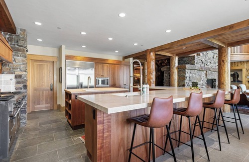 Hoback Junction House | Secluded 160-Acre Jackson Hole Ranch and Mountain Views