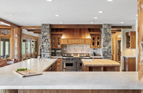 Hoback Junction House | Secluded 160-Acre Jackson Hole Ranch and Mountain Views