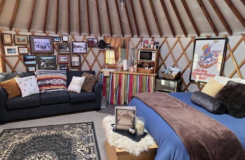 Pocatello Cabin | Secluded Cozy Yurt for Luxury Camping near Pocatello, Idaho