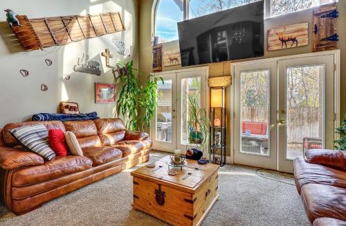 Millcreek House | Secluded Home w/Hot Tub & Mountain Views!
