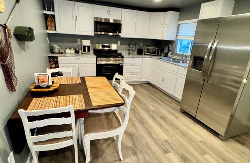 Worland House | Serene 2-bedroom house in Worland perfect for relaxing getaways