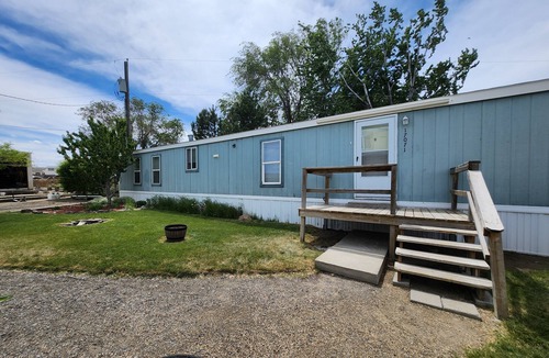 Murphy House | Serene two bedroom mobile home with AC in Murphy, ID. Outdoor recreation galore!