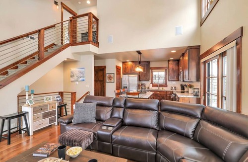Tamarack Resort House | Ski in/out to Tamarack Express Chairlift, pet-friendly, AC, beach essentials