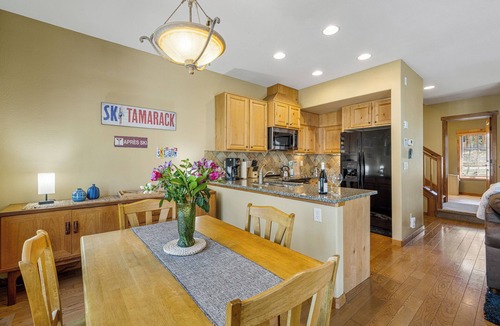 Tamarack Resort House | Ski in/out to the Buttercup Chairlift, pet-friendly, hot tub, gas firepit