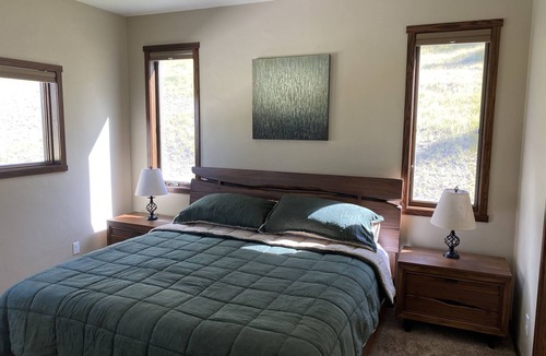 Georgetown Cabin | Snaggletooth Lodge - Come enjoy the summer at Discovery & Georgetown Lake!