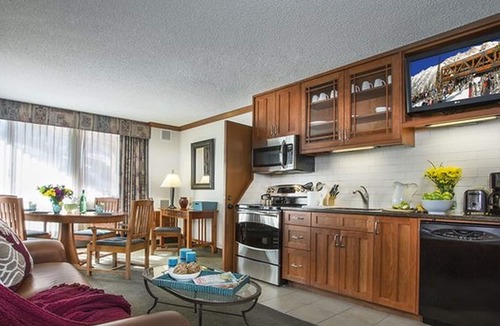 Salt Lake Mountain Resorts Condo | Snowbird Cliff Club Ski In/Out 2 Bdrm Condo 2/14/26-2/21/26
