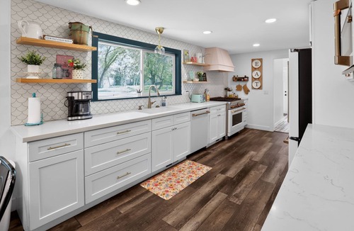 Layton House | Spacious 5-Bed Family Retreat in Layton