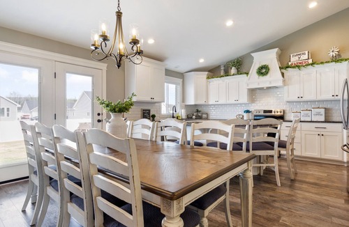 Idaho Falls House | Spacious Home with swim spa and games sleeps 27