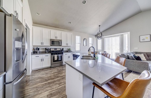 Utah County House | Spacious house near two Golf Courses!n