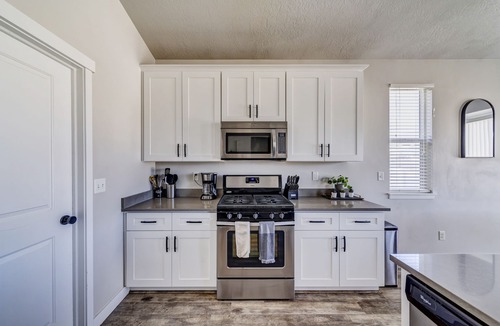 Utah County House | Spacious house near two Golf Courses!n