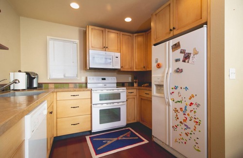 Elkhorn Village Condo | Spacious jthree bedroom two bath townhouse style condominium in Elkhorn Village