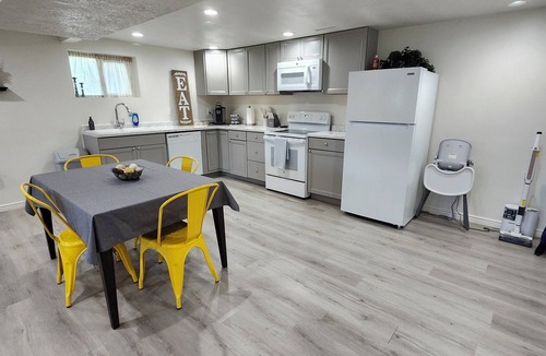 Smithfield Apartment | Spacious & Modern Guest Apartment with Private Entrance
