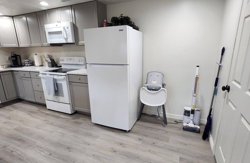 Smithfield Apartment | Spacious & Modern Guest Apartment with Private Entrance