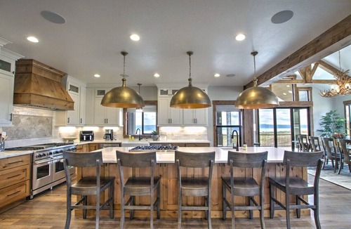 Fish Haven Cabin | Spacious mountain home with lake views, large decks, bunk rooms, and resort amenities