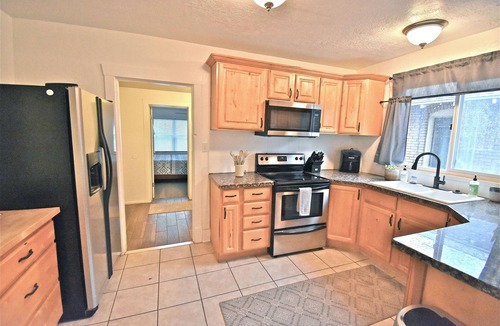 Sugar House House | Spacious Sugarhouse Home- Close to Downtown & the Mtns. Dog Friendly!