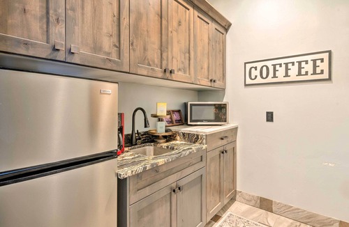 Tooele House | Spacious Tooele Unit w/Sprawling Mtn Views!