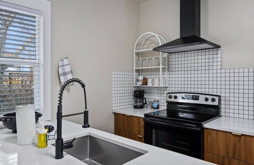 Twin Falls Apartment | #StayinMyDistrict 2nd Avenue Downtown Twin Falls