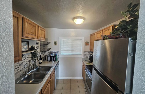 Hilltop House | Stylish Furnished Tacoma Home Near Hospitals & Downtown