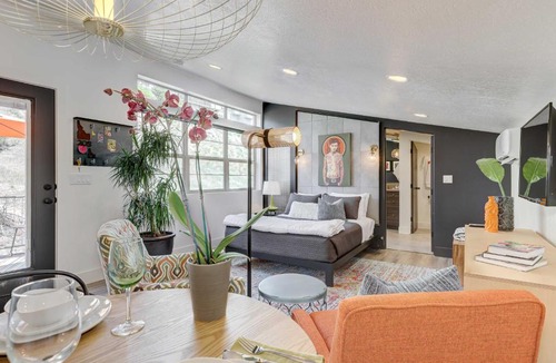 Quail Ridge Apartment | Stylish & Modern Boise Studio w/Foothills Views!