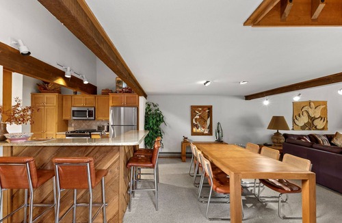 Elkhorn Village Condo | Sunburst Condo Near Skiing & Resort Amenities
