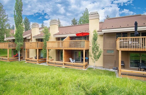 Elkhorn Village Condo | Sunburst in Sun Valley! Modern Family Getaway in Elkhorn.