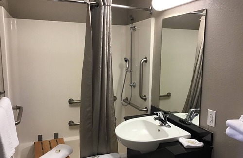Woods Cross Hotel | Super 8 by Wyndham Woods Cross/Salt Lake City North