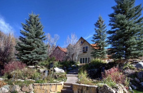Snowbird House | SWIM, HIKE, SKI, LUXURY