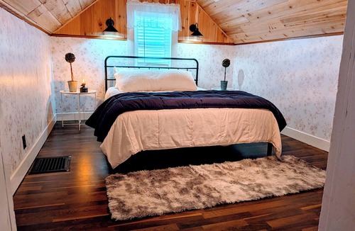 Teton Other | Teton Heritage House/Pets Welcome/Yellowstone Central Hub/Magical Tree