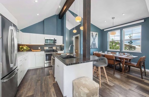Victor House | Teton Homestead: Mountain Modern, Walkable