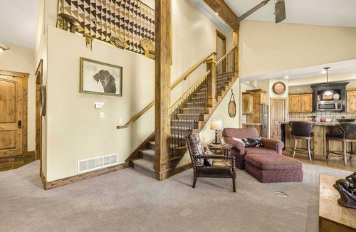 Victor House | Teton Homestead: Rivendell Mtn House (Ski + Parks)