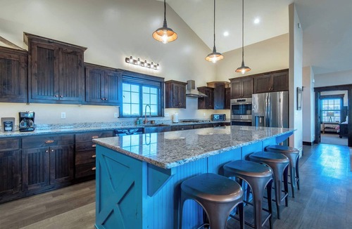Leigh Creek Estates House | Teton Homestead: Triple B Ranch + Huge Teton Views