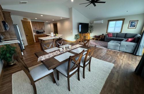 Driggs Apartment | Teton View Getaway 1Br Apt near Grand Targhee and Teton & Yellowstone National Park
