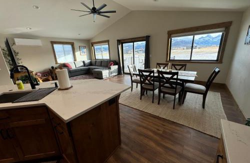 Driggs Apartment | Teton View Getaway 1Br Apt near Grand Targhee and Teton & Yellowstone National Park