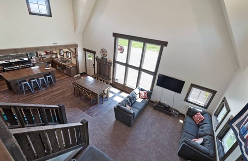 Garden City Cabin | The Barn (Sleeps 21) by Bear Lake Luxury Rentals