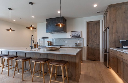 Driggs Condo | The Basin Luxury Four |12BR Ultimate Teton Retreat